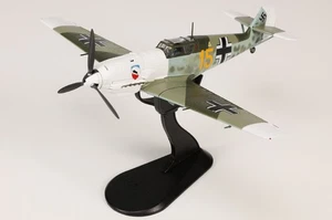 HA8723 Hobby Master Bf 109E 1/48 Model Yellow 15 Luftwaffe III/JG 52 - Picture 1 of 2