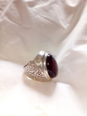 Anello per Uomo con Rubellite Cruzeiro in Argento Lavorato misura 24 - Immagine 1 di 4