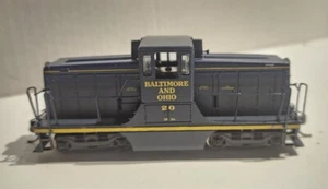 Bachmann Spectrum HO GE 44 Ton Diesel Switcher Baltimore & Ohio #20 - Picture 1 of 7