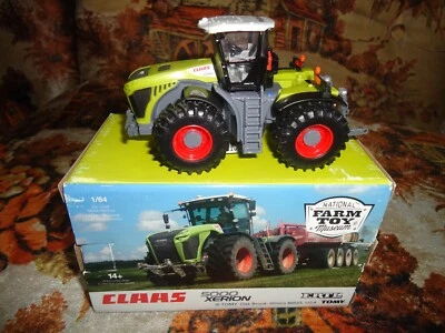 CLAAS 5000 XERION 4WD Tractor NATIONAL FARM TOY MUSEUM EDITION 2021 - Image 1 of 4