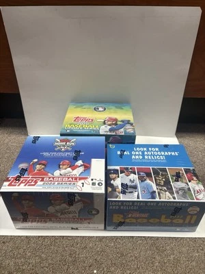 Lote de 3 cajas al por menor de béisbol Topps MLB nuevas selladas 984 tarjetas 2020-22 Foto 1 de 3