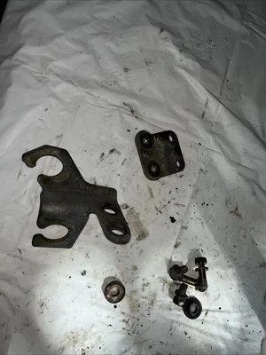 1990-1994 Mitsubishi 3000gt manual clutch cable bracket transmission mount V6 G4 - Image 1 of 4