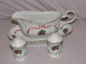 Walbrzych Cintas de Vacaciones Barco de Salsa, Plato de Goteo y Salero y Pimentero - Imagen 1 de 3