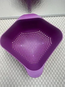 Joseph Joseph Square Colande Purple BPA Free Dishwasher Safe 20cm Purple - Picture 1 of 18