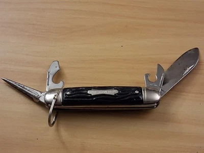 Vintage Colonial Forest Master Pocket Knife 4 Blades PROV. R.I. - Image 1 of 4