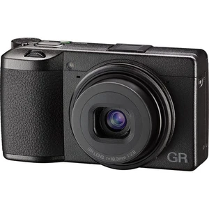 Ricoh GR III digitale Kompaktkamera 28 mm f/2,8 (35 mm EQ) (24,24 MP, schwarz) - Bild 1 von 6