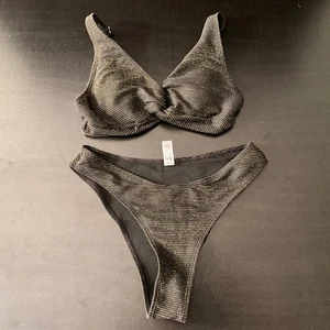 Black & Gold Shimmer Bikini Set Twist Front Top High Cut Bottoms New Small - Picture 1 of 9