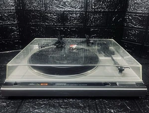 1979 Kenwood (KD-21R) Stereo Auto Return Belt Drive Turntable - Picture 1 of 6