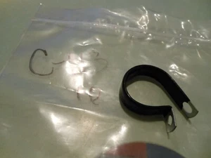 2 NEW OEM Dixie Chopper Clamp - 1 inch ID Rubber Coated Clamp Qty.2 # C-113 - Bild 1 von 1