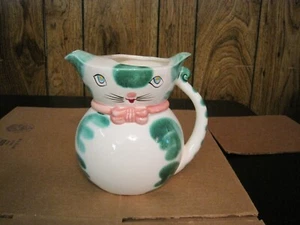 VINTAGE KITTY CAT CERAMIC 6 1/2" TALL VASE / PITCHER 1959 MADE IN JAPAN - Picture 1 of 21
