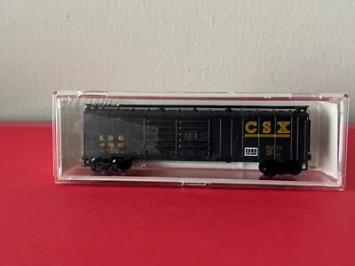 LIFE-LIKE 7732 N SCALE CSX 70 TON HIGH CUBE DOUBLE DOOR BOXCAR MAGNETIC COUPLERS - Image 1 of 4