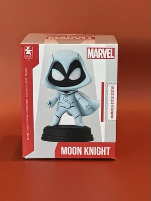 NEW Marvel Comics Animated Skottie Young Moon Knight Statue Diamond Gentle Giant - Image 1 of 4