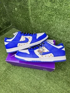 Size 12 - Nike SB Dunk Low Supreme Stars Hyper Royal 2021 - Picture 1 of 13