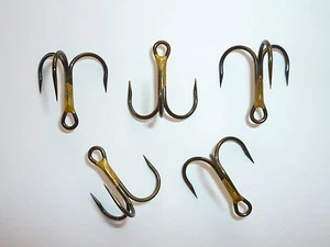 25 Eagle Claw Lazer "BARBLESS" Short-Shank 3X Treble Hooks - Size 4 - BRONZE - Picture 1 of 4