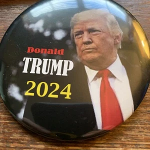 2024 Donald Trump 3 Inch Political Campaign Pinback Button Presidential - Picture 1 of 3