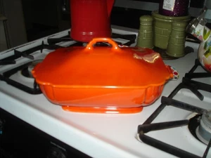 Vintage Homer Laughlin Riviera Red Casserole With Lid - Picture 1 of 10