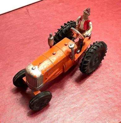 CRESCENT TOYS Inglaterra vintage fundido a presión #1805 tractor agrícola naranja 1950 escala 54 mm Foto 1 de 4