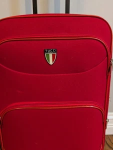 TUCCI ITALY Size 20" SPINNER CARRY ON TRAVEL SUITCASE red Luggage Bag  - Picture 1 of 8