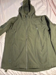 Men's Hooded Tactical Jacket Waterproof Fleece Lined Softshell Outdoor Coat Med - Picture 1 of 15