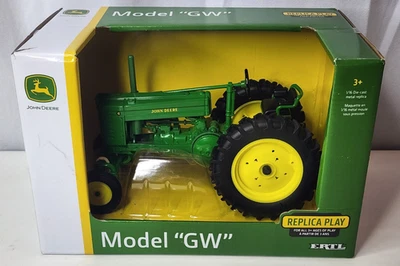 John Deere LP86721 1/16 Late Styled GW Tractor - Image 1 of 4