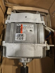 ELECTROLUX Motore Lavatrice, Induzione, 195v, 300hz, 585w 807003902 PS11700463 AP... - Foto 1 di 2