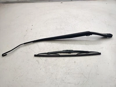2013 VAUXHALL ANTARA LEFT FRONT WIPER ARM & BLADE - Image 1 of 3