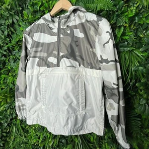 Jordan Craig Jacket Boys 12 Gray Camouflage Hooded Zip Legacy Edition 0241 - Picture 1 of 13