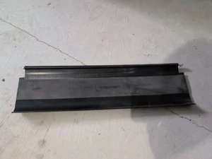 Scudo di traino con asta per rasaerba Ryobi 40V 541601003 - Foto 1 di 1