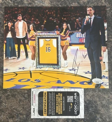 Foto autografiada firmada por Pau Gasol de 8x10 de baloncesto de Los Angeles Lakers certificado de autenticidad JSA Foto 1 de 2