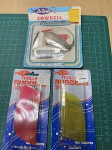 Vintage Les Davis Kuhglocke Flexitroll und 2 Paar Trollruder - Bild 1 von 4
