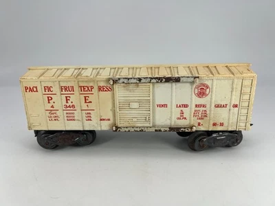 Marx #43461 O Gauge Pacific Fruit Express White Reefer Fair Condition - Image 1 of 4