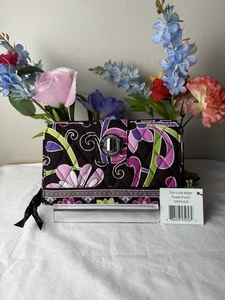 Vera Bradley Drehverschluss Geldbörse in "Purple Punch" Muster Neu mit Etikett - Last One - Bild 1 von 10