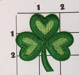 Shamrock Heart Patch Clover Embroidered Iron On Novelty Craft Embellishment - Picture 1 of 1