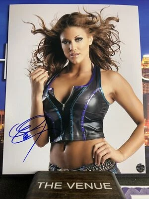 Foto firmada autografiada 8x10 de Eve Torres (WWE NXT WWF Diva) - AUTO con certificado de autenticidad Foto 1 de 2