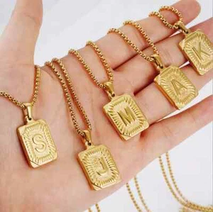 18K Gold Plated Initial Letter A-Z Pendant Necklace Medallion Mens Womens Chain - Picture 1 of 11