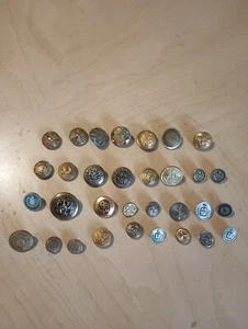 Vintage Metal Ornate Oval Collectible Buttons Lot Of 32 (2) - Picture 1 of 8