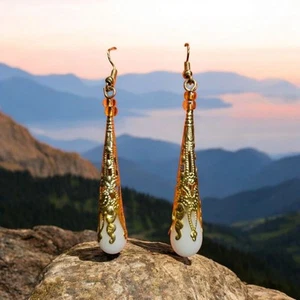 Boho Royal Ohrhänger - Gold filigran mit weißen Tropfen Perlen 2,75" sauber!! - Bild 1 von 1