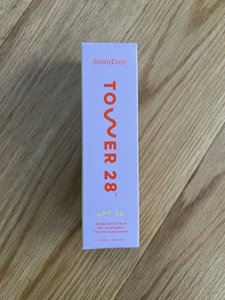 Tower 28 Sunny Days Tinted Sunscreen 05 Fairfax - Picture 1 of 4