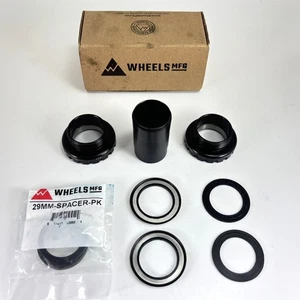 Wheels Manufacturing Italian Bottom Bracket - 30mm Spindle, ABEC 3, Black - Picture 1 of 5