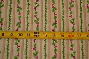 Von 1/2 Yd, Weihnachten Stechpalme Streifen auf creme Quilt Baumwolle, Oakhurst, M1734 - Bild 1 von 3