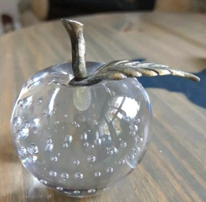 Vintage Crystal Art Glass - Apple With Brass Stem Paperweight Controlled Bubbles - Picture 1 of 4