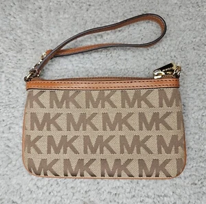 Michael Kors Wristlet Brown Beige Small Purse Phone Holder NICE - Picture 1 of 4