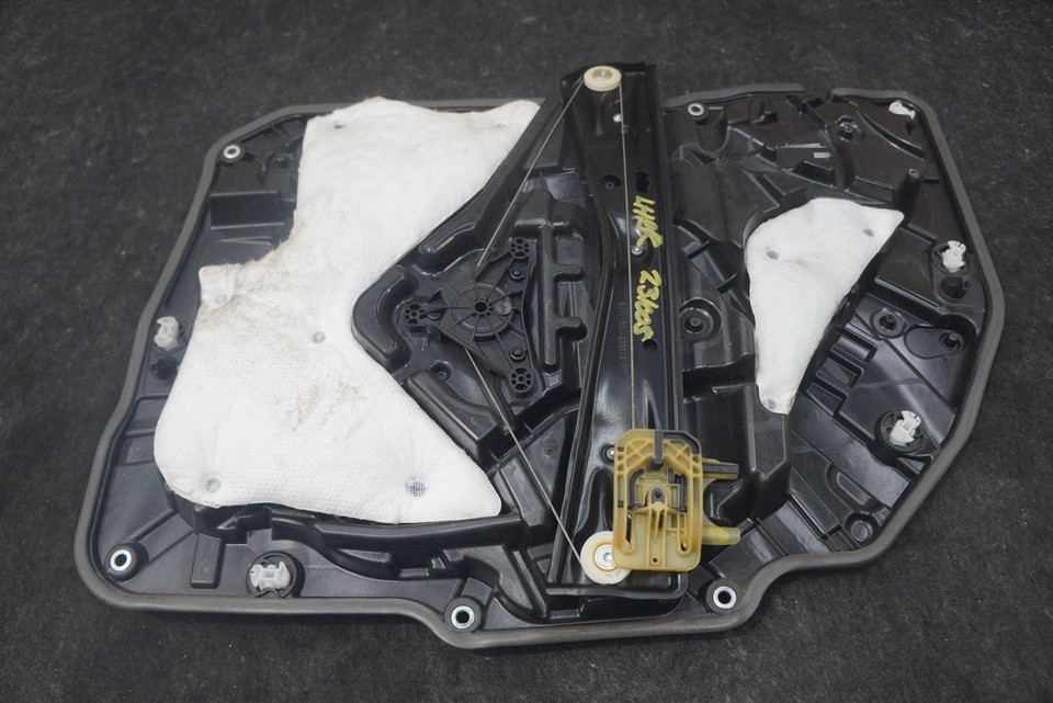 Rear Left Door Window Regulator LWB 51357422877 OEM BMW 750i 740 