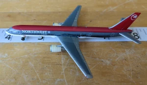 Herpa Wings, NORTHWEST Airlines, B757, Diecast Airplane Jet - Picture 1 of 11