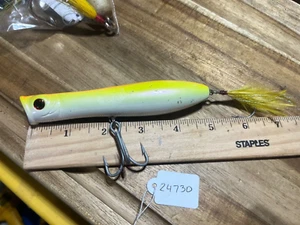 Unbekannte Striper Salzwasser Angelköder (24730) - Bild 1 von 3
