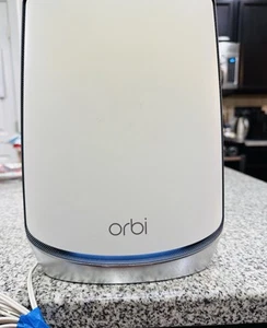Netgear Orbi RBS850 Router - Bild 1 von 9