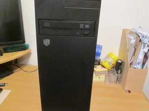 Custom Built Intel i5 4460 3.20 Ghz PC, NVME/SATA HDDs, 16Gb RAM, DVD/RW, Win 10 - Picture 1 of 16
