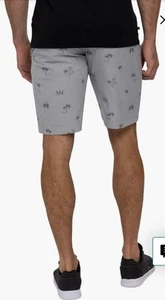 Travis Mathew Straight Shot Shorts Men's Size 38 Light Gray 10" Inseam Golf NWOT - Picture 1 of 5