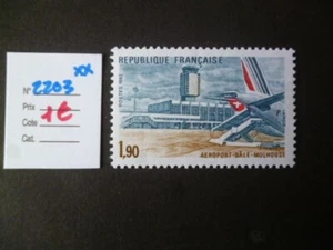 7685  TP FRANCE NEUF **  N° 2203   1982  COTE  1,00 € - Foto 1 di 1