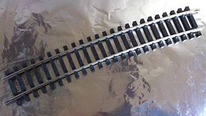 * Hornby Railways R628 1/2 zakręt 11,25 stopnia 852 mm x 1 sztuka 00 / skala HO - Zdjęcie 1 z 2
